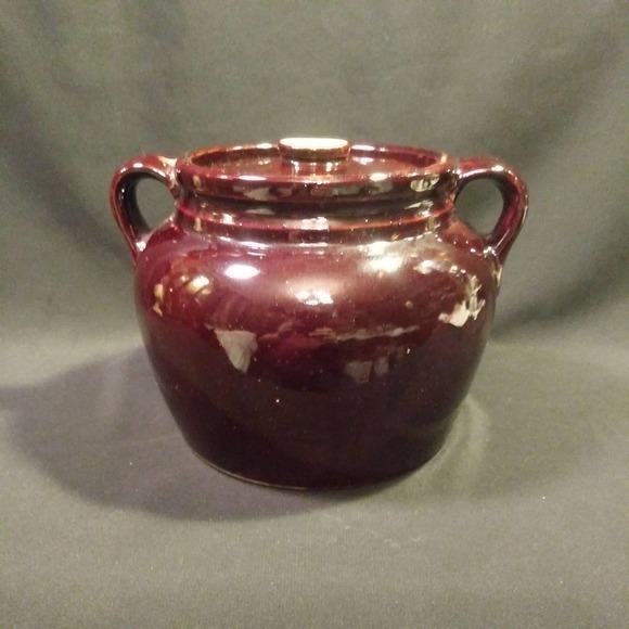 Dark Brown Ceramic Bean Pot USA - Picture 1 of 12